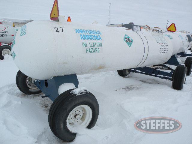 1,000 gal. NH3 tank - trailer,_1.jpg